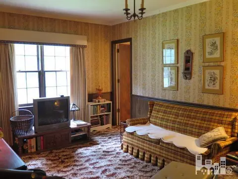 406 E Powell St, Clinton, NC 28328 photo 11