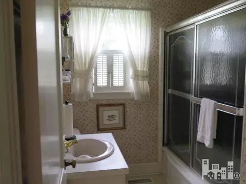 406 E Powell St, Clinton, NC 28328 photo 19
