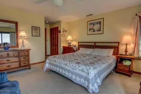 740 Red Fox Trl, Hampstead, NC 28443 photo 17