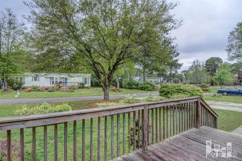805 Mast Ct, Hampstead, NC 28443 photo 4