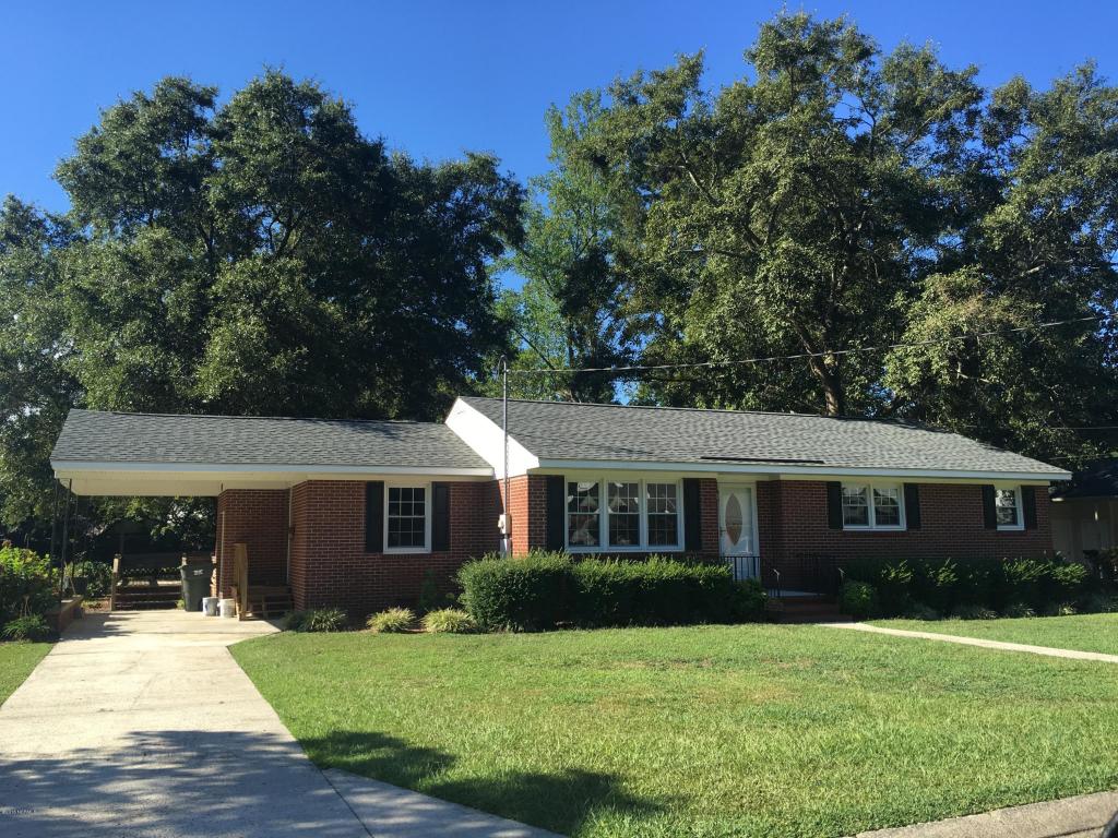 520 E Murphy St, Wallace, NC 28466 photo 1