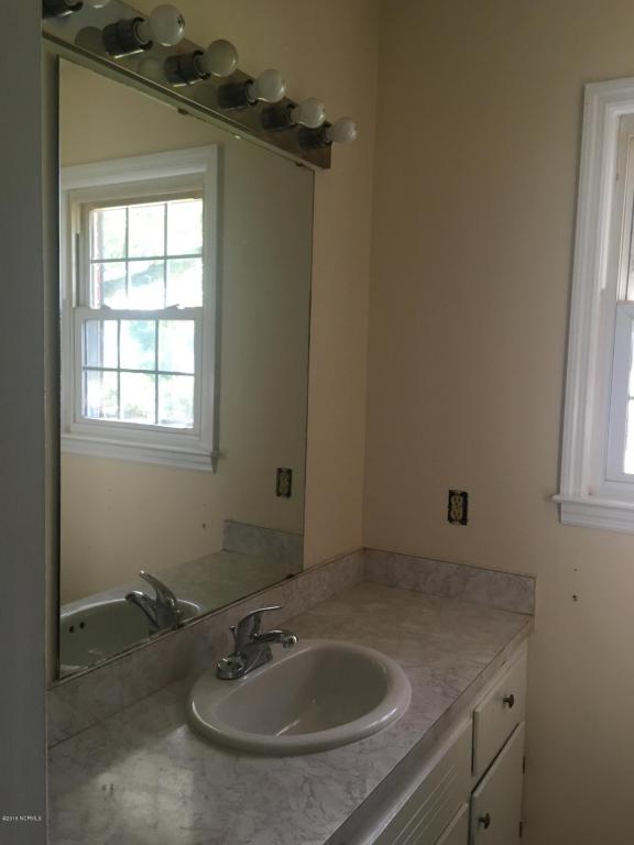 520 E Murphy St, Wallace, NC 28466 photo 15