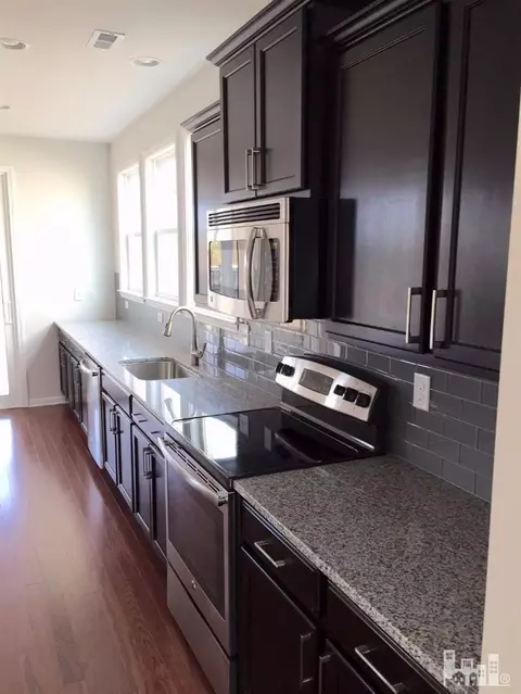 577 Steele Loop, Wilmington, NC 28411 photo 3
