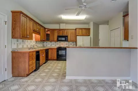 642 Grandview Dr, Hampstead, NC 28443 photo 9
