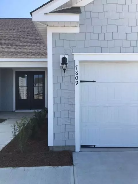 7809 Champlain Dr, Wilmington, NC 28412 photo 6