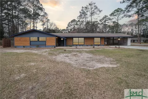 716 N Railroad Ext, Glennville, GA 30427