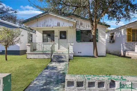1031 W 38th St, Savannah, GA 31415