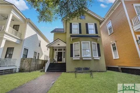 9 E 38th St, Savannah, GA 31401