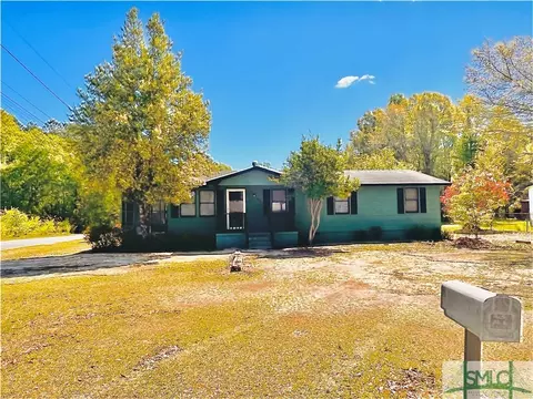 846 Herndon St, Millen, GA 30442