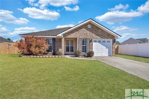 126 Grandview Dr, Hinesville, GA 31313