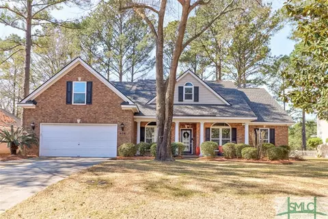 404 Walthour Dr, Rincon, GA 31326