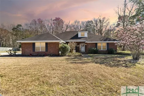 113 Woodpecker Trl, Guyton, GA 31312