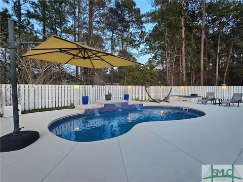 496 Copper Creek Cir, Pooler, GA 31322