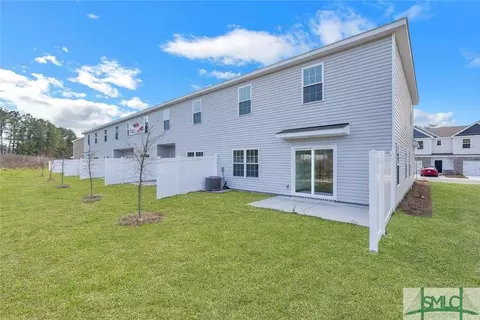 564 Governor Treutlen Cir, Pooler, GA 31322 photo 4