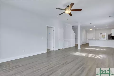 564 Governor Treutlen Cir, Pooler, GA 31322 photo 5