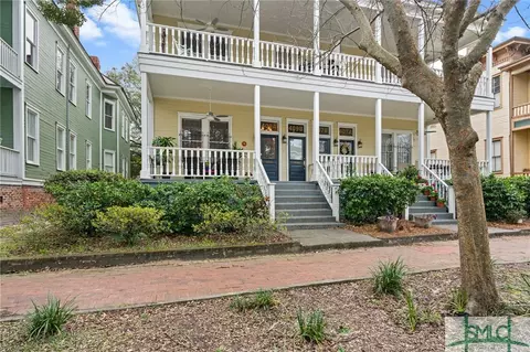 409 E Waldburg St #A, Savannah, GA 31401