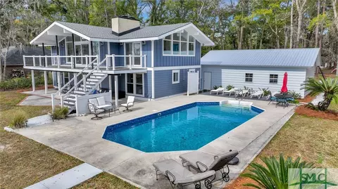 903 Mill Hill Rd, Richmond Hill, GA 31324