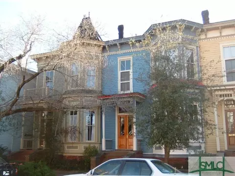 413 E Huntingdon St, Savannah, GA 31401