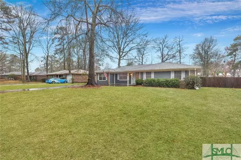 66 Mallard Ln, Richmond Hill, GA 31324