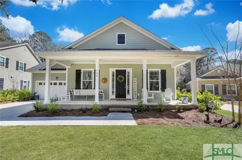 160 Long Creek Ln, Richmond Hill, GA 31324
