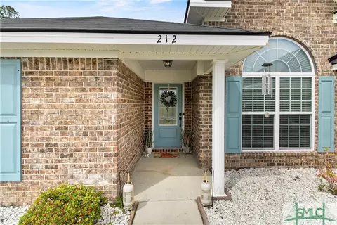 212 Powers Dr, Midway, GA 31320 photo 6