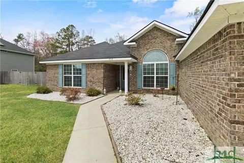 212 Powers Dr, Midway, GA 31320 photo 5