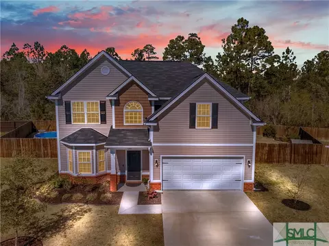 1201 Evergreen Trl, Hinesville, GA 31313