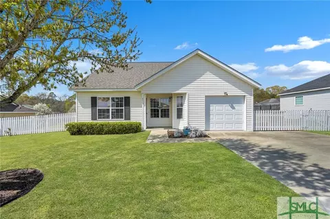 7005 White Pine Ave, Statesboro, GA 30458