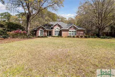 855 Flora Ellen St, Hinesville, GA 31313