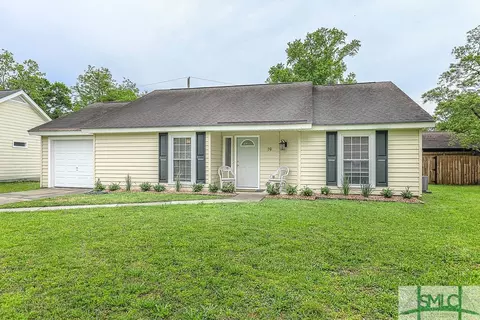 19 English Saddle Ct, Savannah, GA 31406