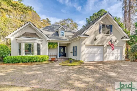 4 Symons Ln, Savannah, GA 31411