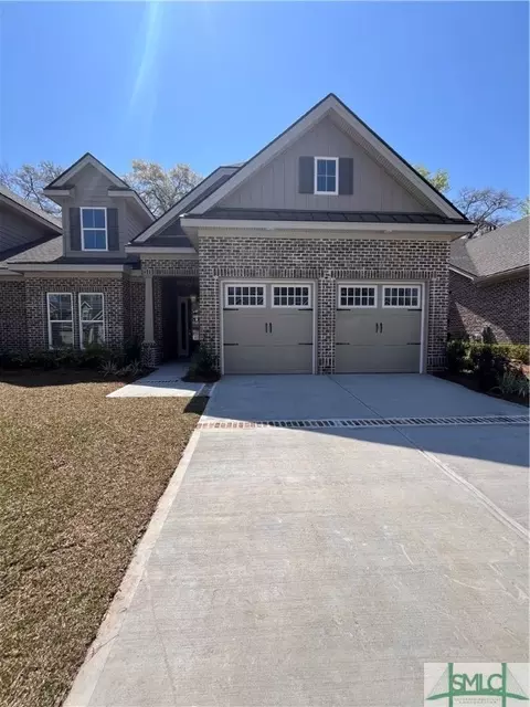 104 B Hope Ln, Savannah, GA 31406