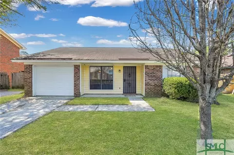 107 Hunt Club Ct, Savannah, GA 31406