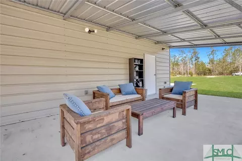 243 Best Loop, Hortense, GA 31543 photo 38