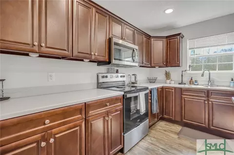 243 Best Loop, Hortense, GA 31543 photo 13