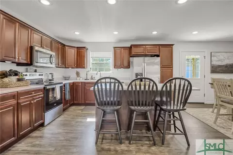 243 Best Loop, Hortense, GA 31543 photo 12