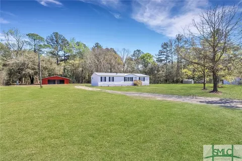 1762 Ash Branch Church Rd, Pembroke, GA 31321