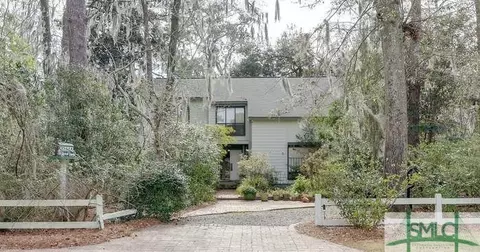 2431 Easy St, Savannah, GA 31406