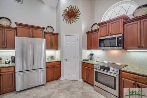 10 Redwall Cir, Savannah, GA 31407 photo 8