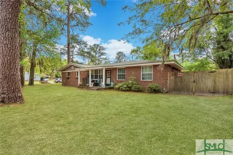 422 S Macon St, Ludowici, GA 31316