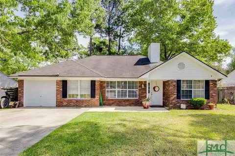 61 Pelican Ln, Richmond Hill, GA 31324