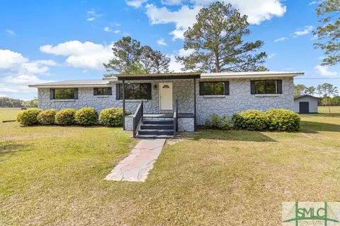 99 Williamson Rd SE, Allenhurst, GA 31301