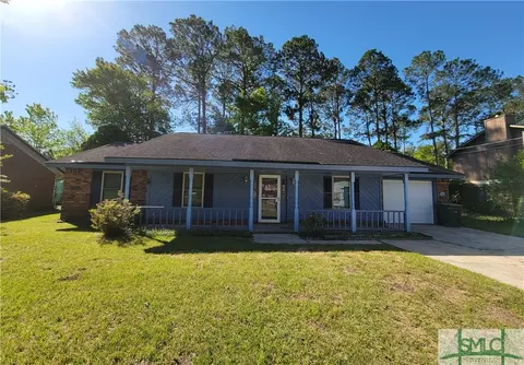 611 Windhaven Dr, Hinesville, GA 31313