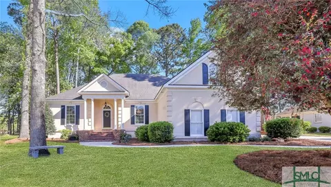 120 Pine Lakes Ave, Savannah, GA 31405