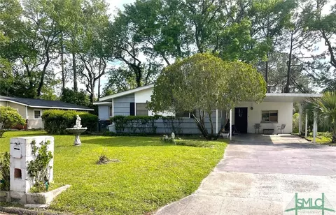 1419 Cathy St, Savannah, GA 31415
