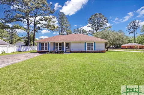 131 Rose Dr, Springfield, GA 31329