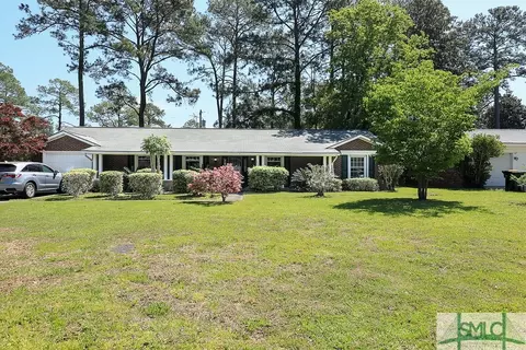13104 Largo Dr, Savannah, GA 31419