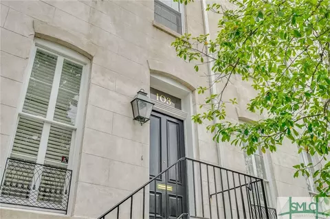 103 W Taylor St, Savannah, GA 31401