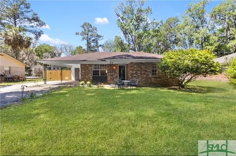 5005 La Roche Ave, Savannah, GA 31404