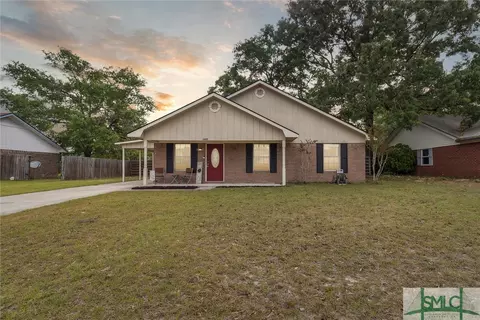 1448 Coalition Cir, Hinesville, GA 31313